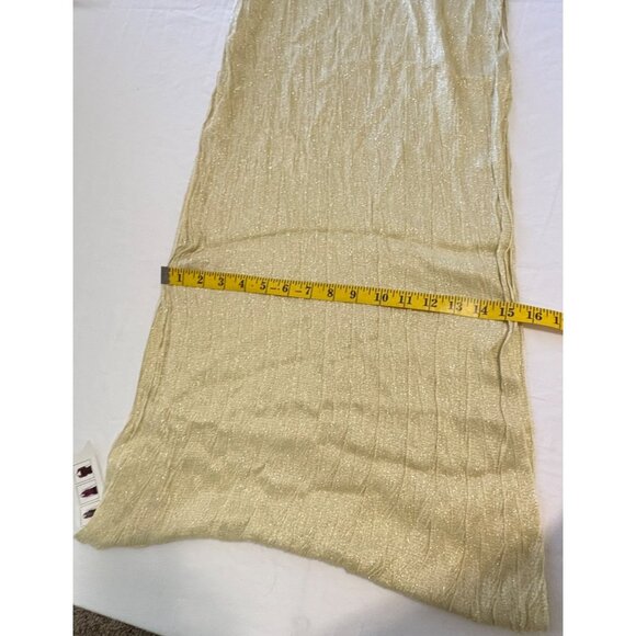 Cruise Club Lurex Infinity Scarf Gold Shimmer NWT - Picture 4 of 9